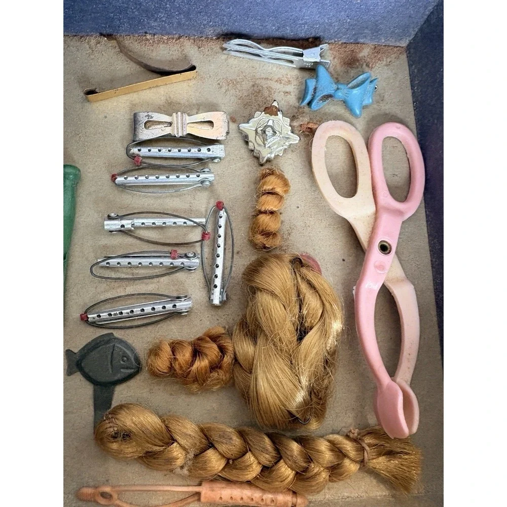 Vintage 1950s Hasbro Jr Miss Cosmetic Kit Box Toy Makeup Doll Hair Curlers Lot